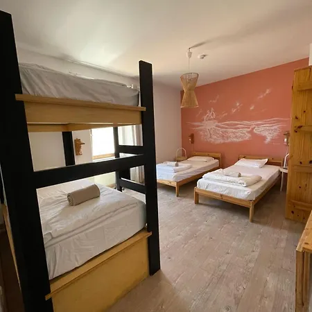 Amazigh Ensuite & Dorms With Shared Kitchen Hostel *