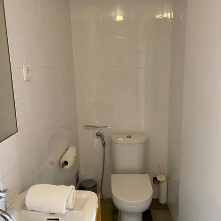 Amazigh Ensuite & Dorms With Shared Kitchen Aljezur