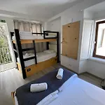 Amazigh Ensuite & Dorms With Shared Kitchen *
