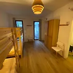 Amazigh Ensuite & Dorms With Shared Kitchen Hostel *