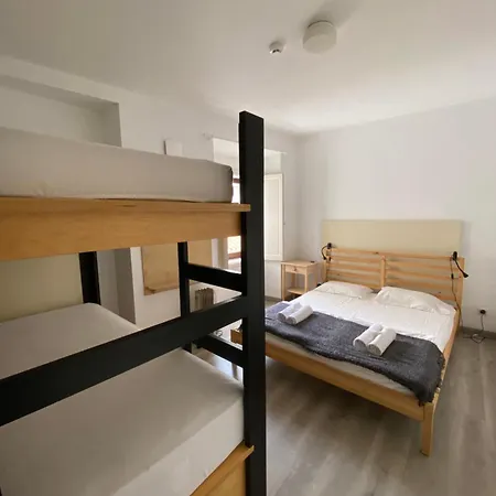 Amazigh & En-suite With Self-catering Kitchen & Laundry * Aljezur