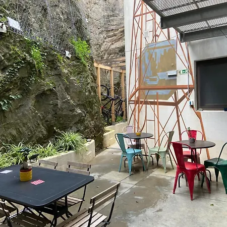 Amazigh Ensuite & Dorms With Shared Kitchen * 알제주르