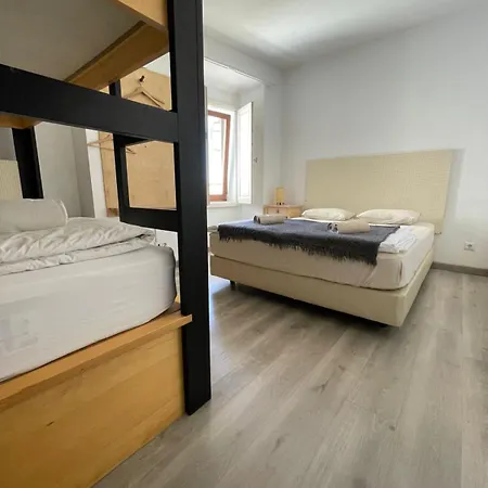 Amazigh Ensuite & Dorms With Shared Kitchen 알제주르