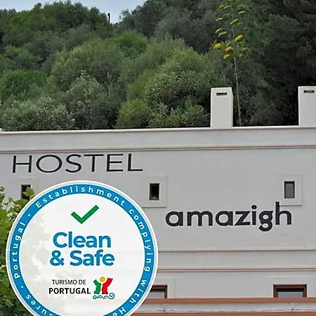 Amazigh Ensuite & Dorms With Shared Kitchen *
