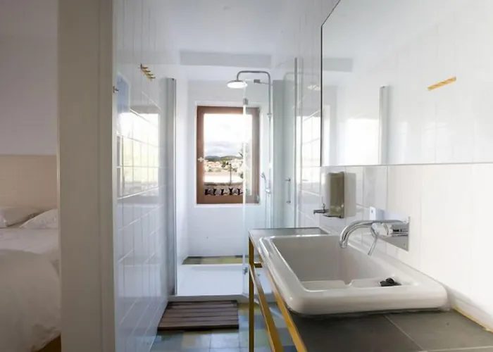 Amazigh Ensuite & Dorms With Shared Kitchen Hostel *